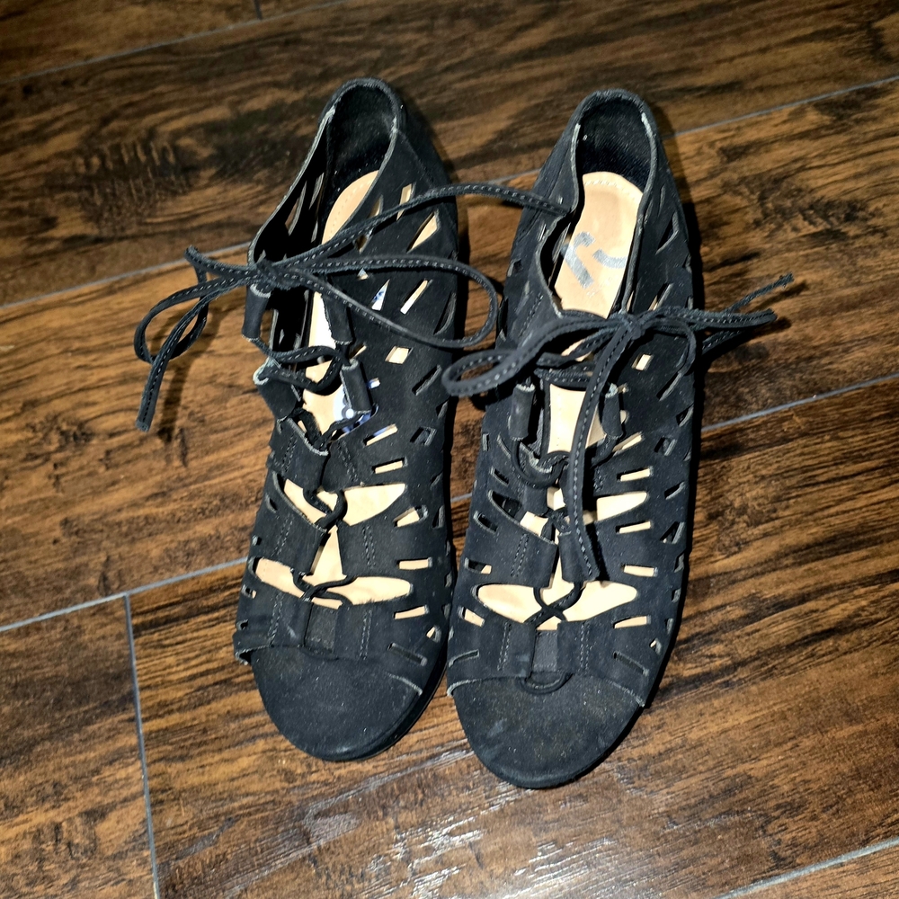 Black Women's Lace-Up Sandals